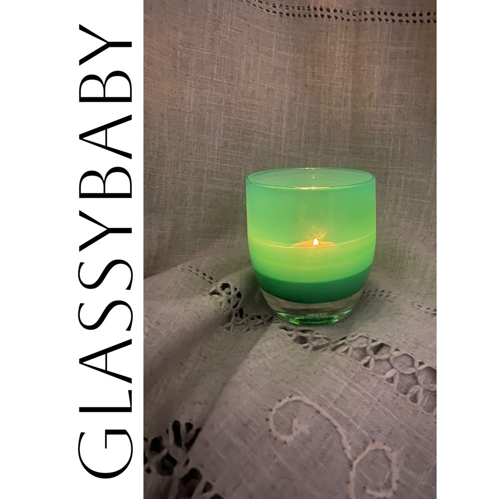 Glassybaby "Strength" Green Hand Blown Glass Candle Holder / Votive - Picture 9 of 9